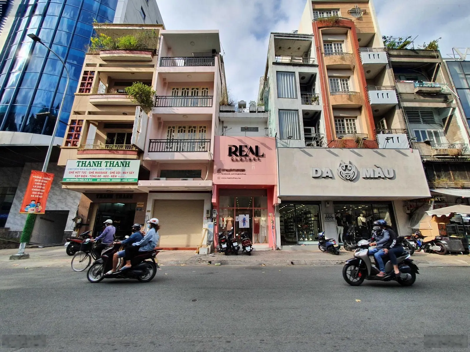 Nhà 2 mặt tiền trước sau 358 đường Nguyễn Trãi 2 chiều, P7,Q5, 4.1m nở hậu 4.6x18m, HĐT 70 tr 32 tỷ