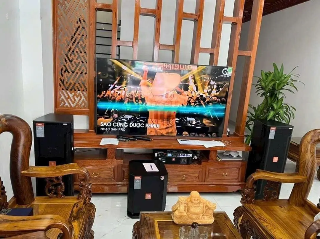 Bán nhà 12 tỷ VND tại Trung Tâm Hành Chính Tp Dĩ An, Bình Dương, 100m2