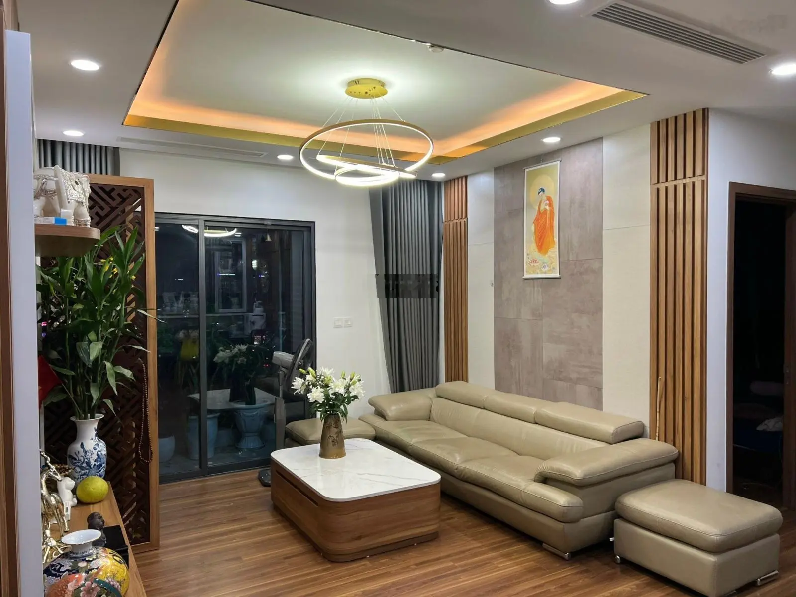 Bán căn 03 phòng ngủ góc hướng đông nam cực hiếm tại Golden Park Tower