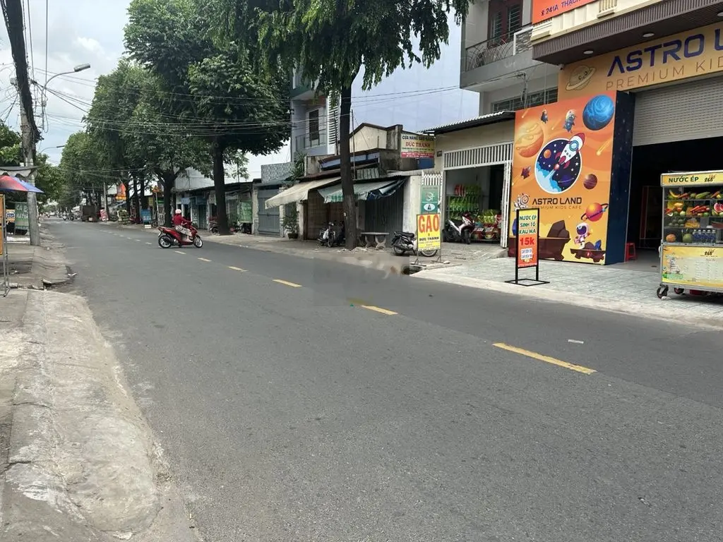 MT Trần Thủ Độ , 4x10 , lửng lầu