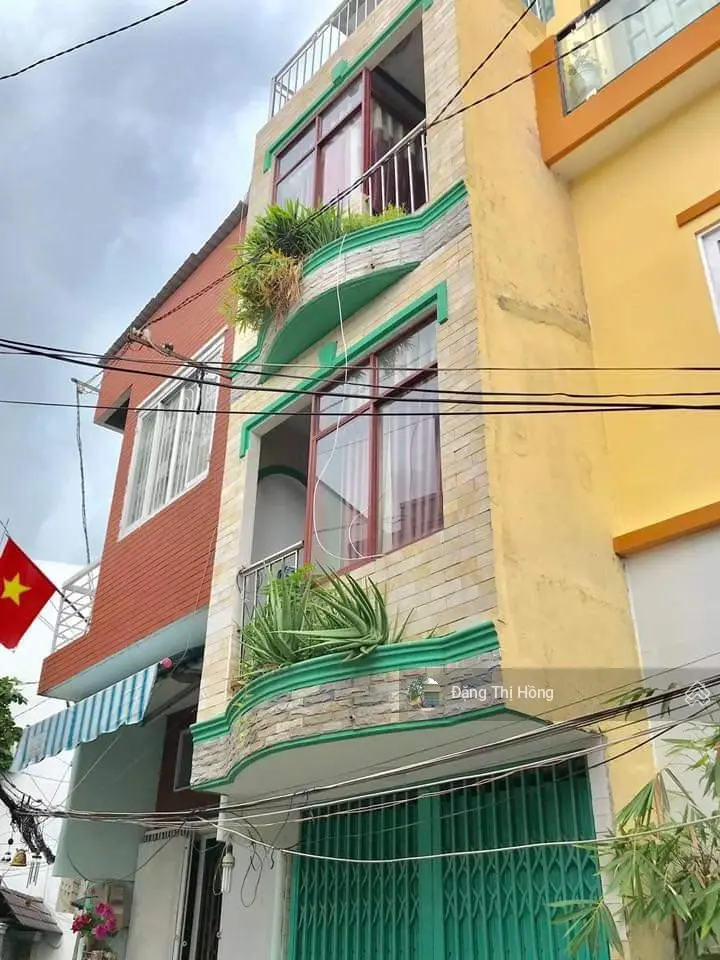 Bán nhà đường Nguyễn Sơn 36m2 1T2L ngay sau chung cư Phú Thạnh 2T560 đang cho thuê 9tr/th sổ sẵn