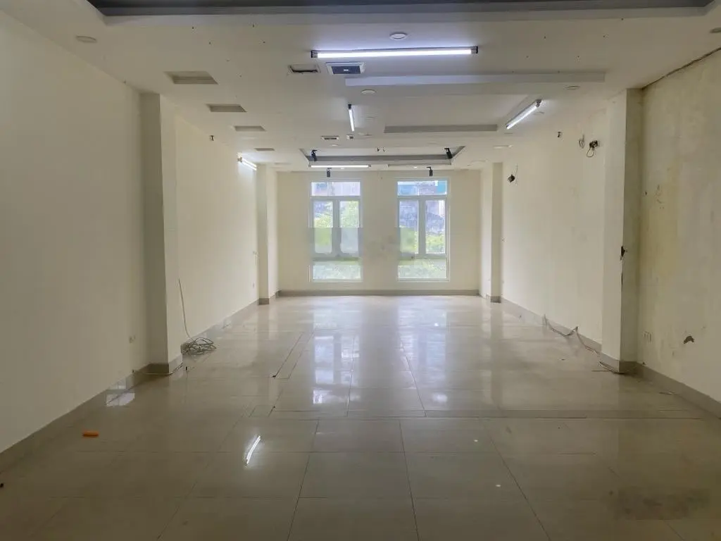 Mặt phố - vỉa hè - cầu thang máy - kinh doanh - trung tâm quận ba đình - 80m2 x 6 tầng nhỉnh 30 tỷ