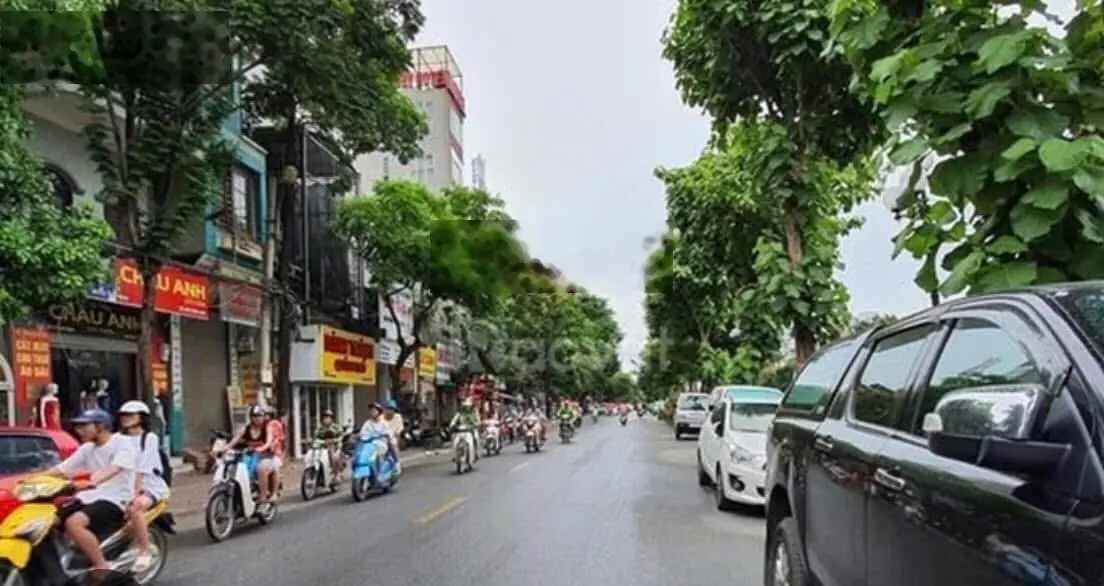 Bán Mặt phố Kim Ngưu, Hai Bà Trưng . DT 220m2 4T Mặt tiền 5m. giá: 52 tỷ. LH:0383 426 ***