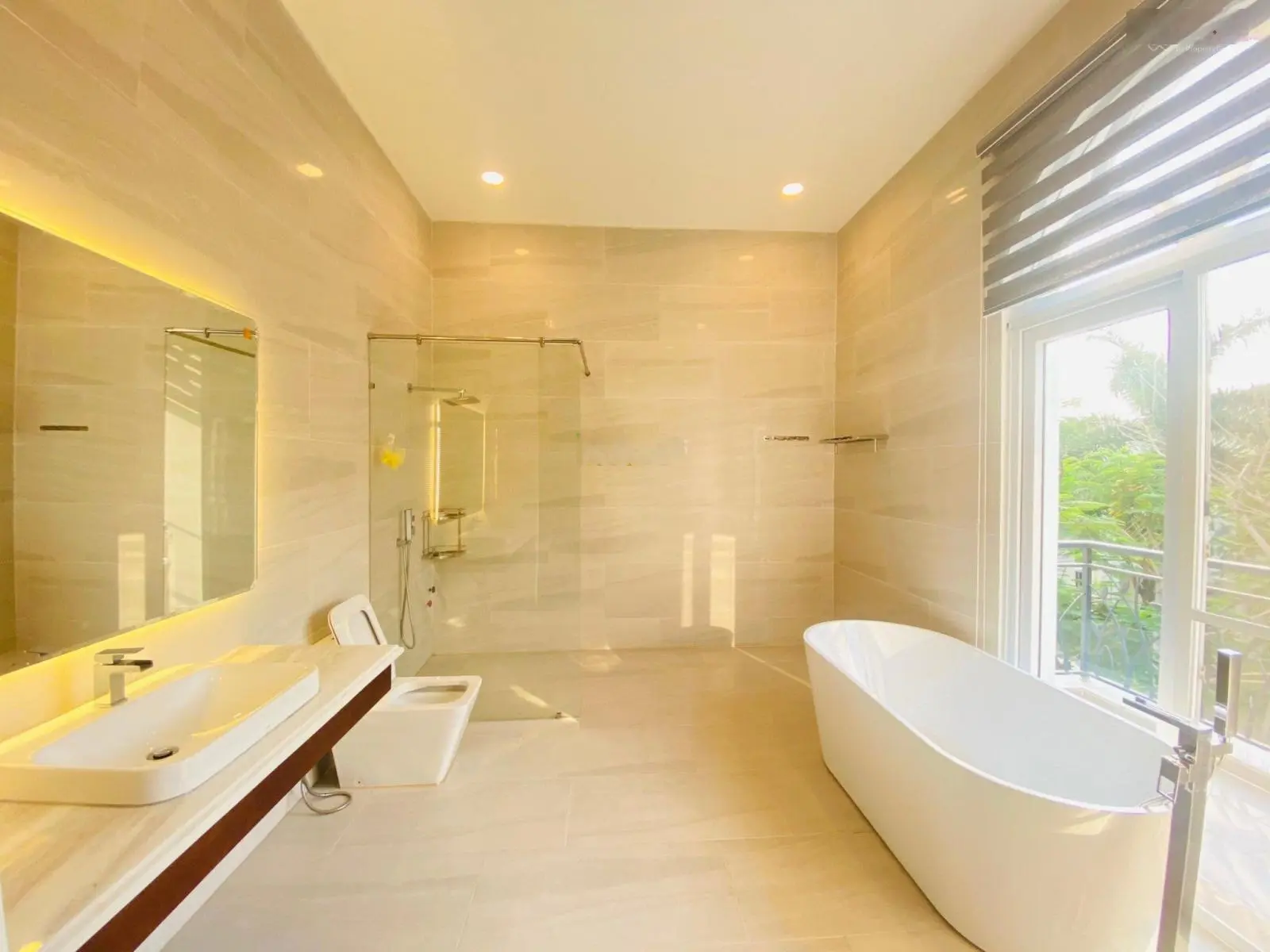 Bán biệt thự góc nhà hoàn thiện full nội thất đẳng cấp nhất Khang Điền - The Venica