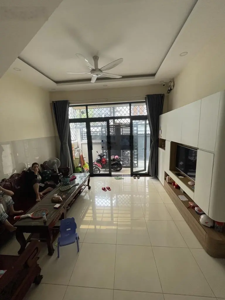 HTP Quận 7, Nhà đẹp 4 Lầu 4pn, hẻm 1 sẹc, ngang lớn 5m, dtsd 185m2, 10m ra mặt tiền, nhỉnh 6 tỷ TL