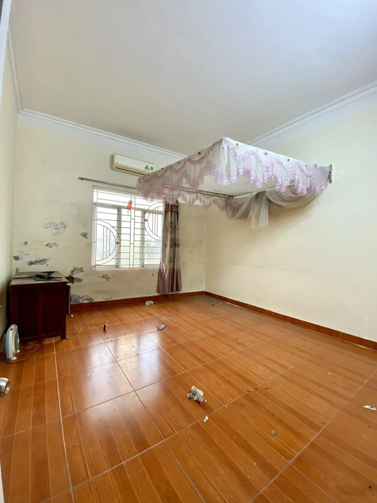 Hàng nóng nhà Fo gốc dân, gia chủ làm ăn có lộc chuyển nhà to hơn nhượng lại căn nhà tâm huyết