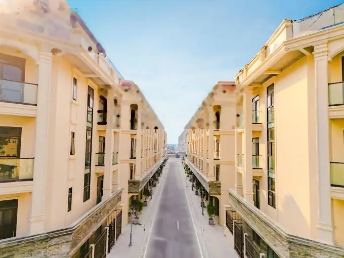 Bán căn sophouse Him Lam căn góc mặt phố chính