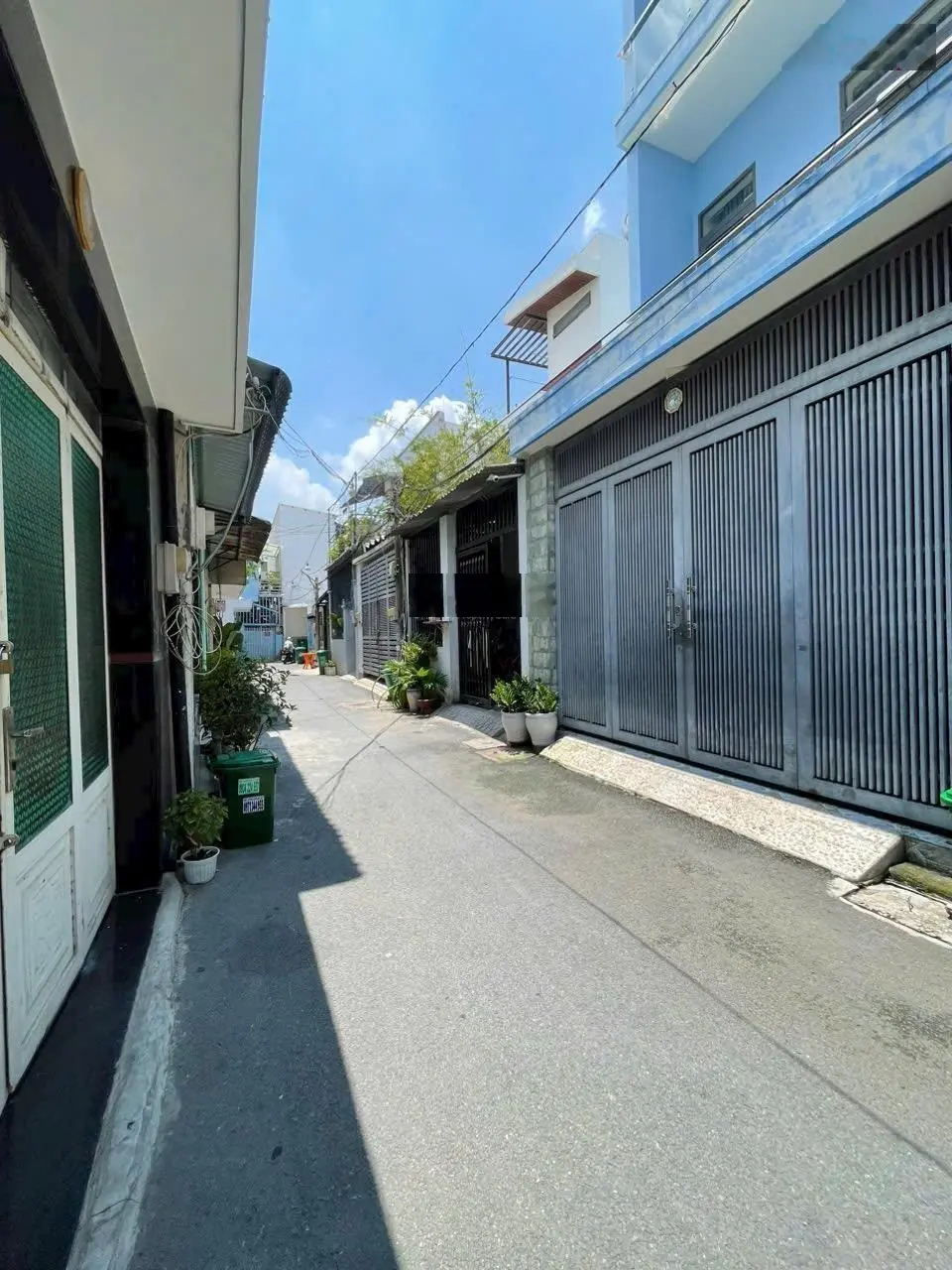 Bán nhà 1 trệt 2 lầu hẻm xe hơi Đường Bưng Ông Thoàn ngay chợ Tăng Nhơn Phú B gần Khu Công Nghệ Cao