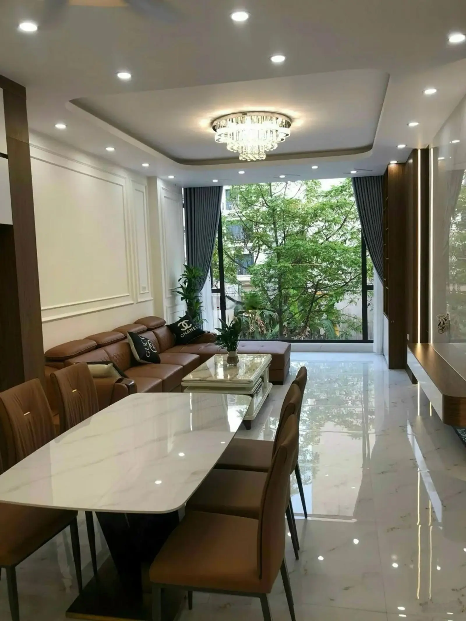 Siêu hiếm mặt phố TT Đống Đa - kinh doanh - thang máy - ô tô đỗ 40m2, 6T, MT 3.4m giá chỉ 13.8 tỷ