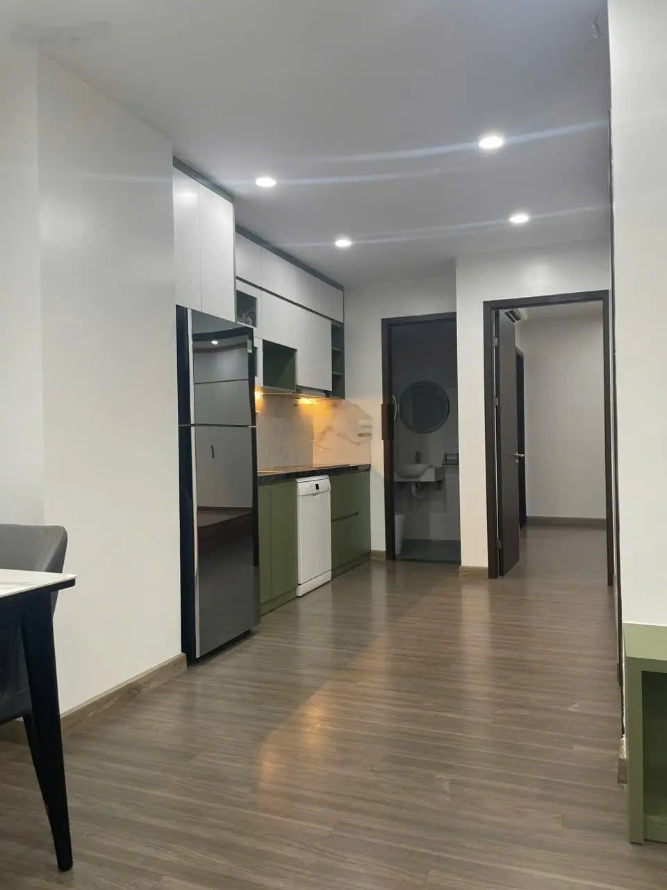 Bán căn hộ tại jsc 34 đường lê văn lương - thanh xuân hn- giá chỉ 4,9 tỷ vnd, 90m2, 3 pn full đồ