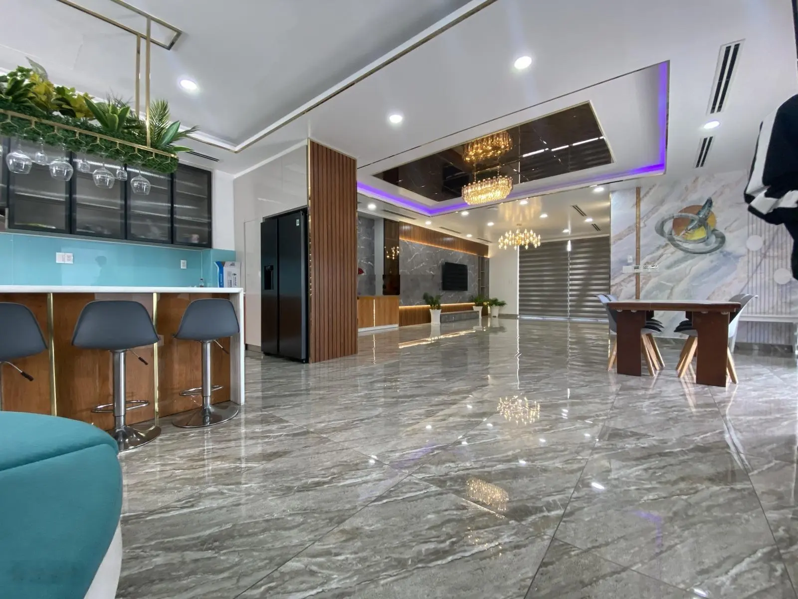Bán nhà mặt phố giá ưu đãi tại đường Cách Mạng Tháng Tám, 28,5 tỷ, 105m2, 7 tầng thang máy