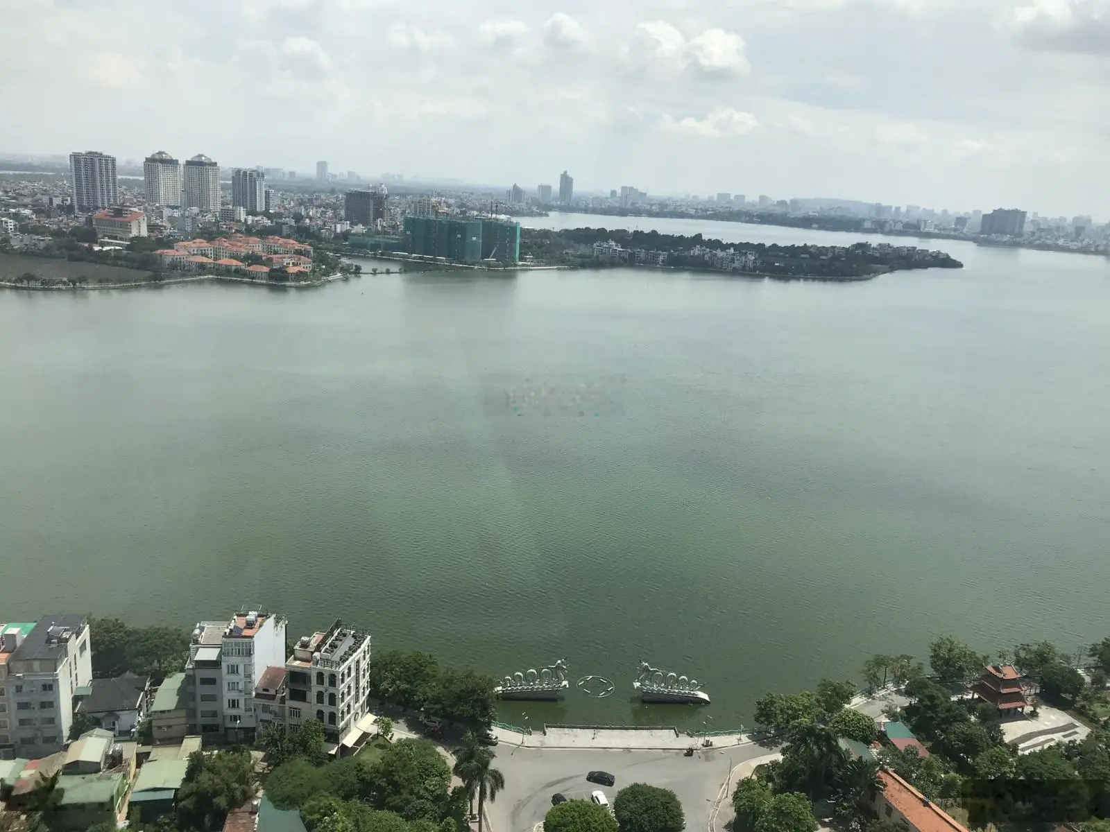 Bán căn hộ D'. El Dorado Tây Hồ giá 2,5 tỷ