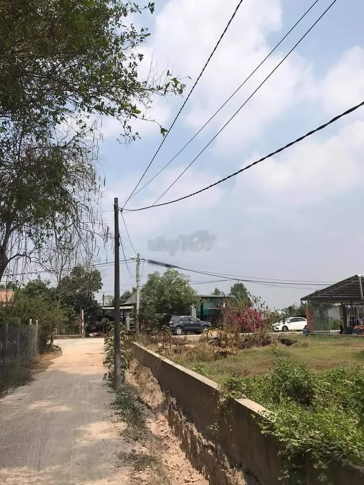 10X35 TRUNG LẬP THƯỢNG CỦ CHI 1TY SHR GẦN UBND TRUNG LẬP THƯỢNG