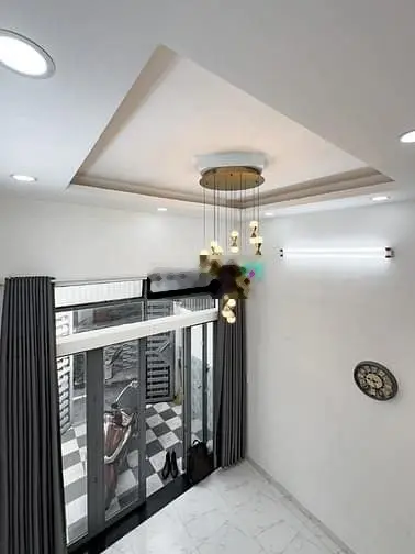 4,99 tỷ, Bán gấp nhà 3 tầng, DT 40m2, 3PN đường Hoàng Hoa Thám,