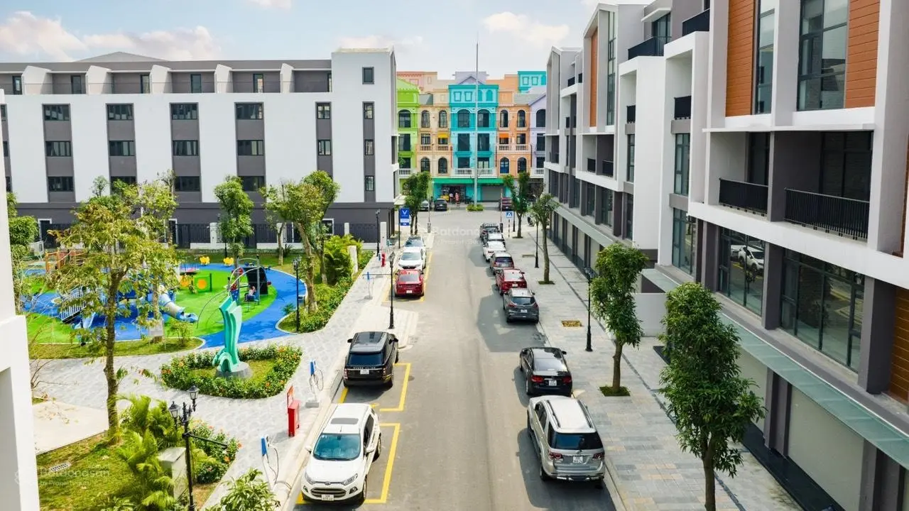 Quỹ căn chuyển nhượng giá rẻ Vin3. 78m giá 10ty đường to 20m