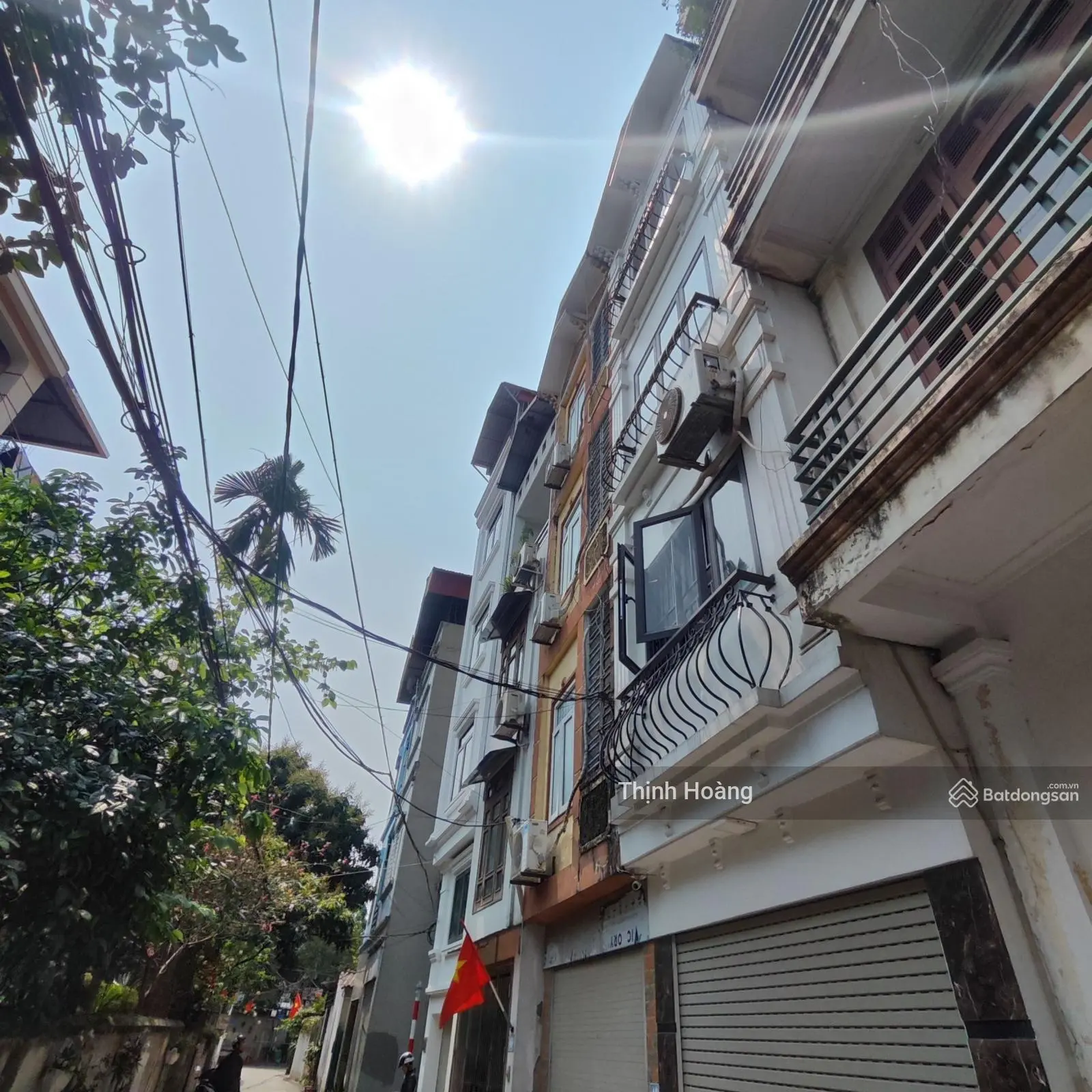 Bán nhà lô góc thạch bàn ô tô đỗ cửa ngõ thông xe tải chủ ngộp giá nào cũng chốt!