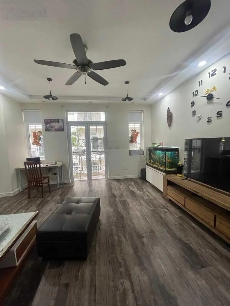 Bán biệt thự liền kề khu 96B Nguyễn Huy Tưởng, Thanh Xuân 5 tầng thang máy 26 tỷ 500