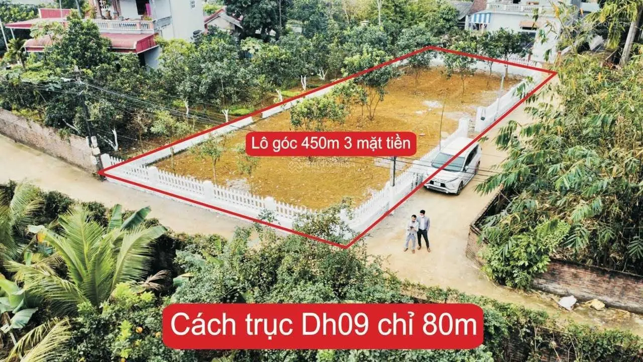 Bán gấp 450m2 3 mặt tiền siêu đẹp, 250m2 thổ cư giá chỉ có 12,x triệu/m2 sát DH09, LH 0977 234 ***