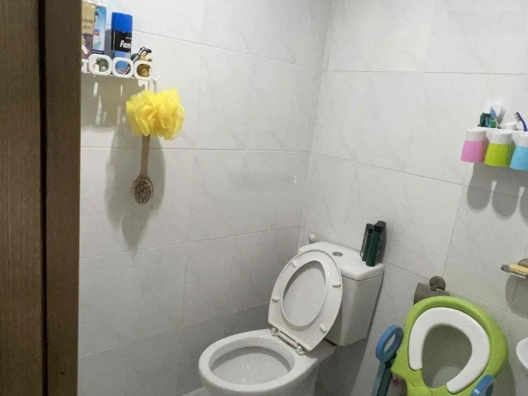 Bán căn hộ Sài Gòn Town Tân Phú, 85m2, 3 phòng ngủ, giá 2.070 tỷ, lầu cao thoáng mát
