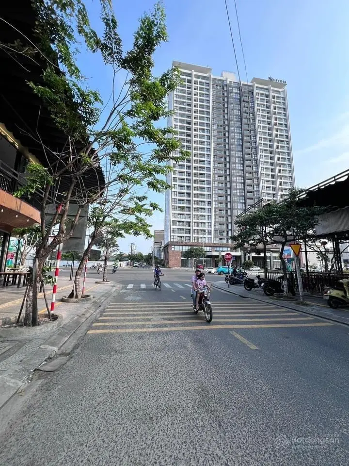 Giá siêu rẻ - bán đất 150m2 đường Phạm Cự Lượng 7m5- ra biển Mỹ Khê Sơn Trà vài trăm mét - 10.5 tỷ