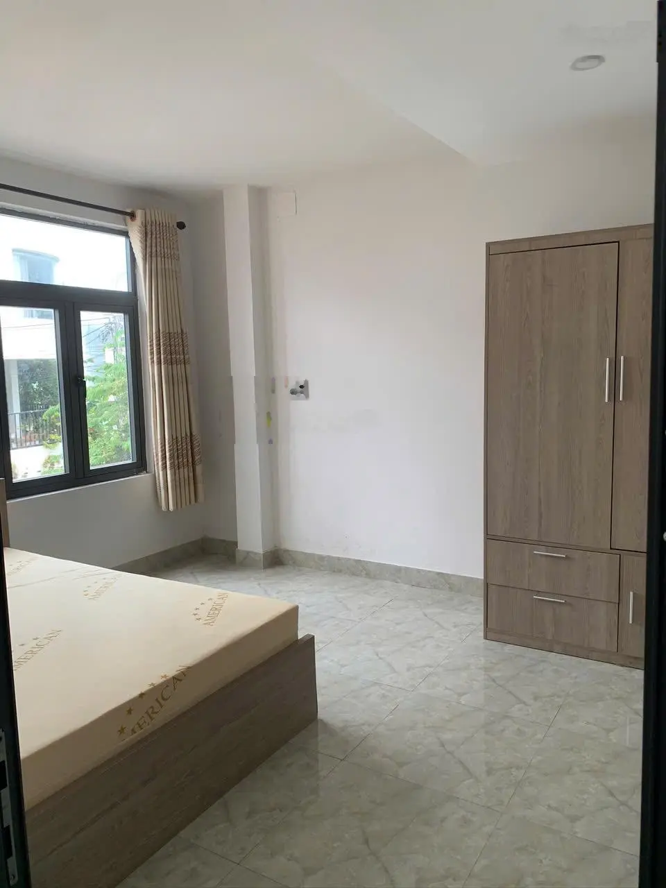 Bán nhà 3 tầng cho thuê 18 tr/tháng gần biển Mỹ Khê trung tâm Sơn Trà Đà Nẵng mặt tiền Nguyễn Đình