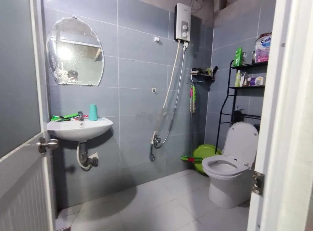 Bao đầu Tư ,Hẻm Xe Tải Thông Chỉ 3.4 tỷ DT: 93M - không có căn thứ 2