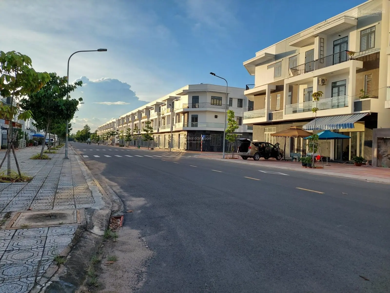 Bán lỗ nhà mặt tiền đường Xã Đồi 61. Kết nối sân bay Long Thành giá hợp đồng 4ty bán 3ty1