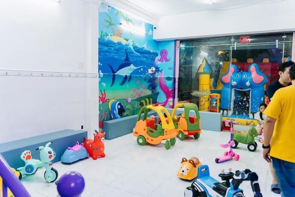 Bán nhà khu Tên Lửa, góc 2 MT đường Vành Đai Trong, P. Bình Trị Đông B, 8 x 20m, 2 tấm, giá 35 tỷ