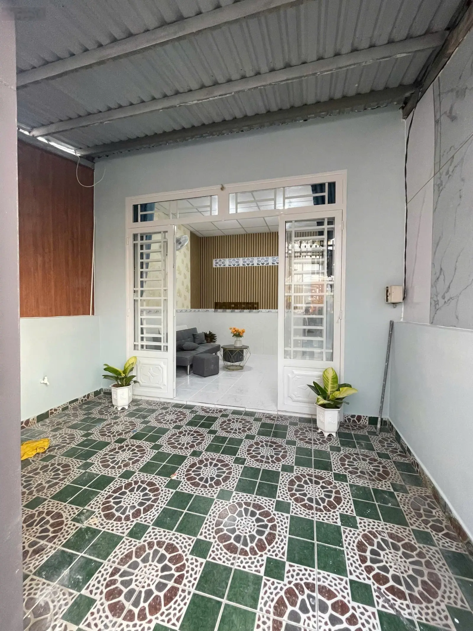 Bán nhà riêng tại thị trấn Hóc Môn, 60m2 (4mx15m), 570tr, sang tên trước lễ 30/4 thương lượng mạnh