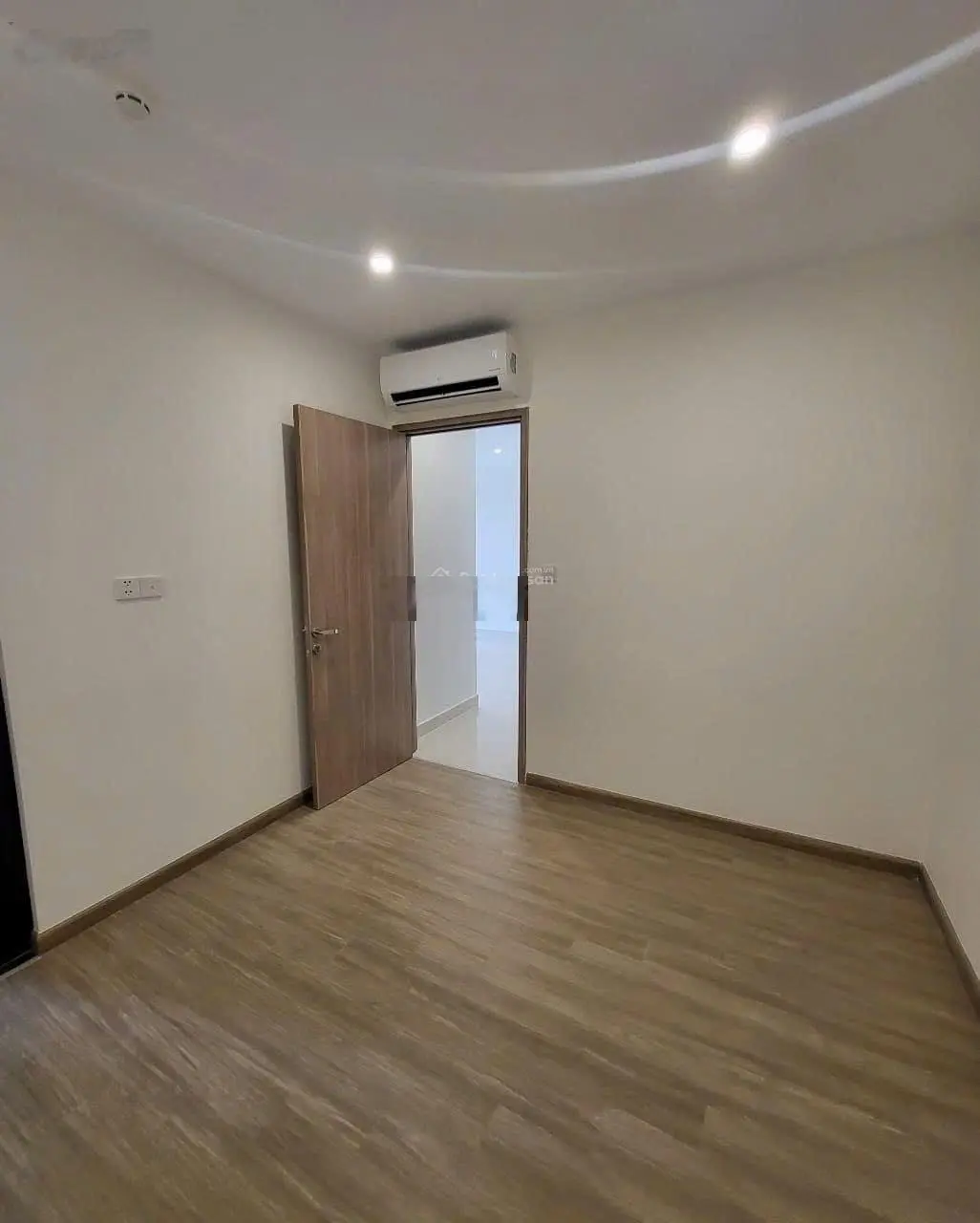 Chỉ hơn 2tỷ căn Hộ 2PN 2WC Vinhomes Quận 9 chuyển Nhượng Origami