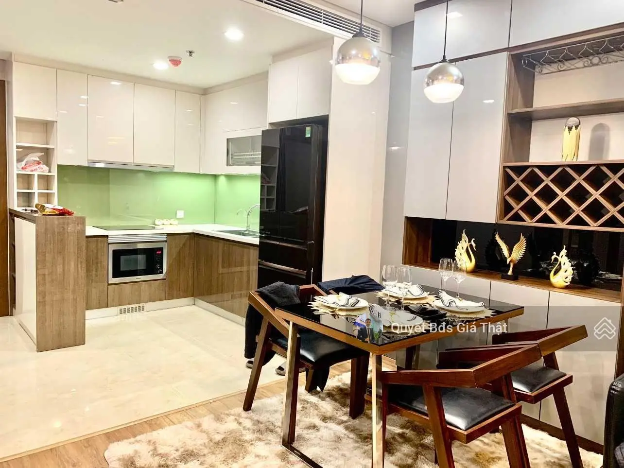 (Giá thật) chính chủ bán căn 74m2 2PN + 2WC tầng trung full NT giá 4.55 tỷ cc Booyoung