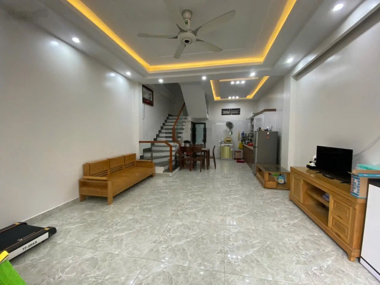 Bán nhà ngay ngã 6 Quán Trữ, Kiến An