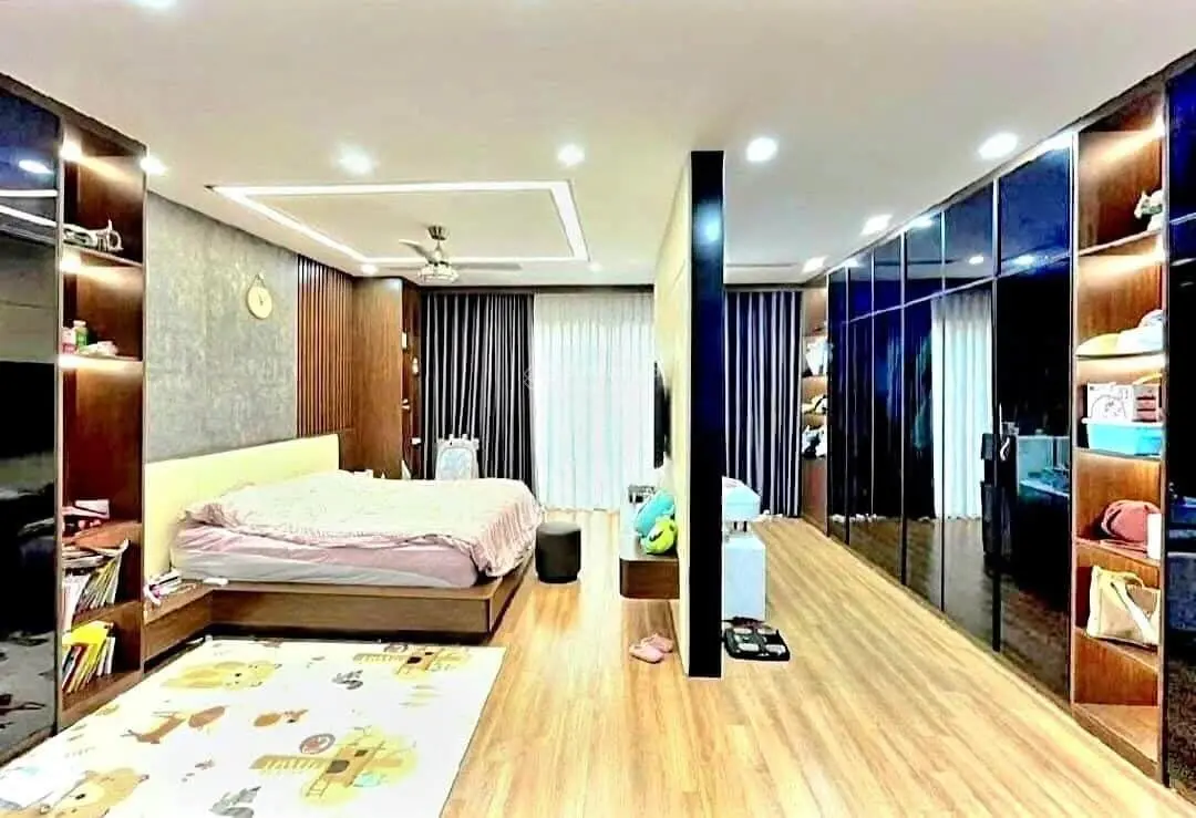 Khách mua nhà đọc tin này! KĐT Yên Hòa phân lô ôtô tránh dừng đỗ khu vip 85m2*7T thang máy, DT 1 tỷ