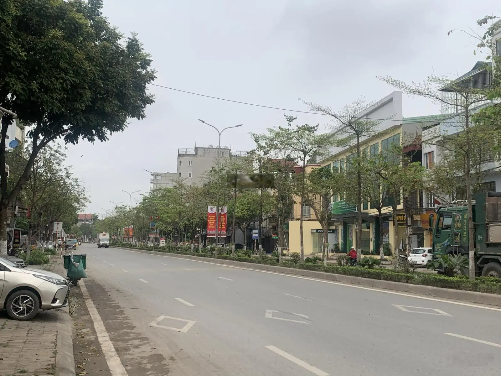 Mặt phố Tây Sơn, vị trí đắc địa, 102m2 6 tầng thang máy, kd sầm uất mọi loại hình