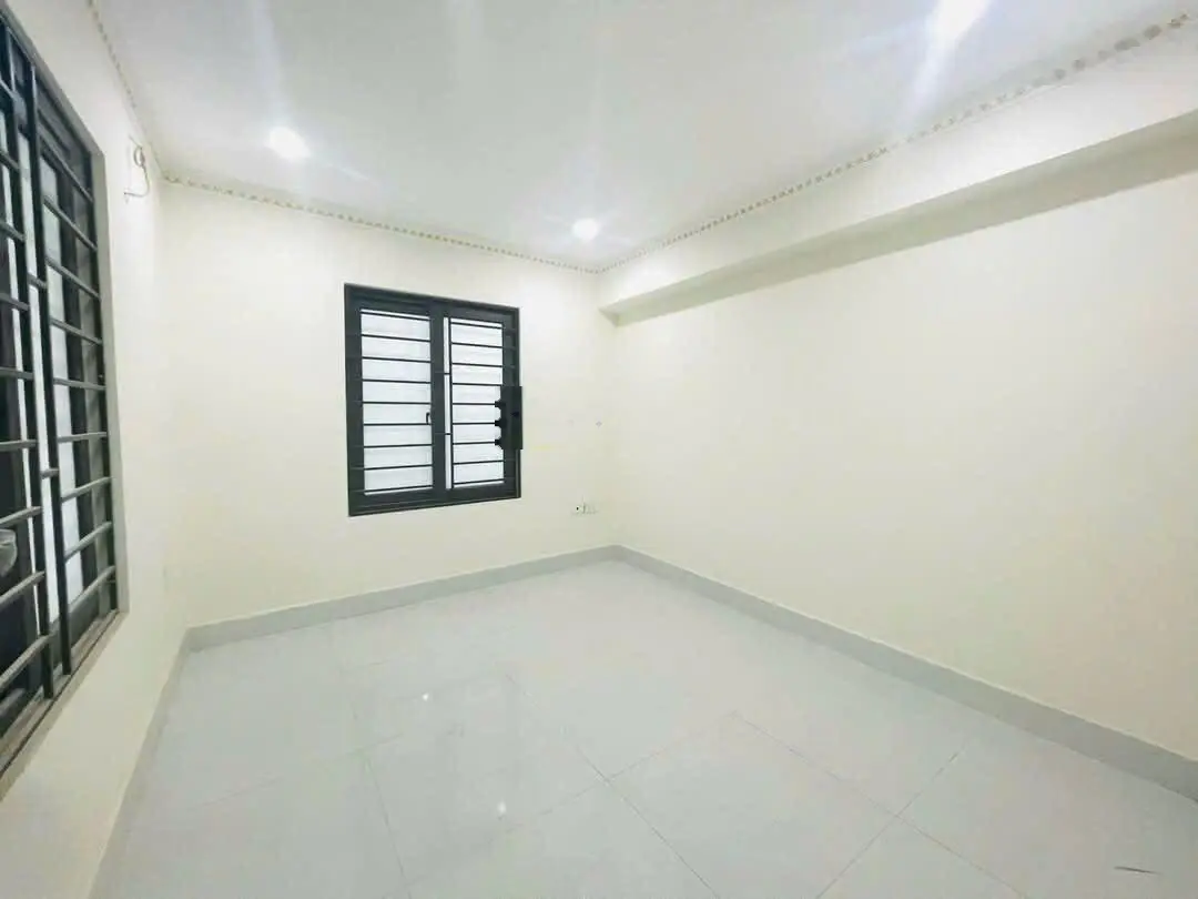 Cần tiền bán gấp nhà ở Đống Đa 51m 2 tầng 4 ngủ đầy đủ công năng giá ưu đãi sổ đỏ pháp lý rõ ràng