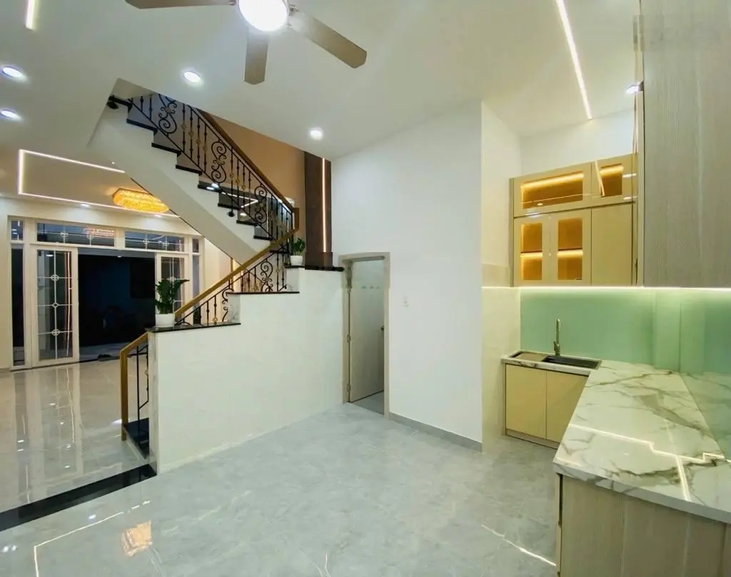 BÁN NHÀ ĐƯỜNG 6M, SÁT MT TÂN HÒA ĐÔNG - BÌNH TÂN, 5mx13,5m - 4 tầng mới đẹp - 7.3 tỷ