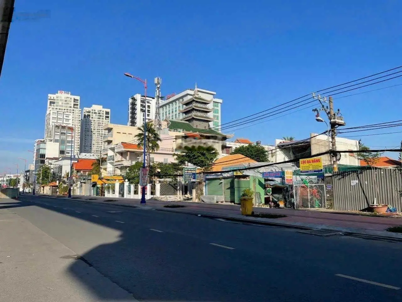 Bán góc 2 MT An Dương Vương Q8 DT: 51x75m (CN: 3,772m2) bán 35tr/m2