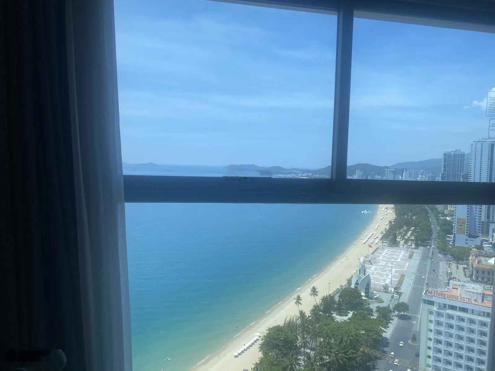 Căn trục 37, trục 38 tầng cao đẹp nhất tòa Havana Nha Trang, đầy đủ nội thất
