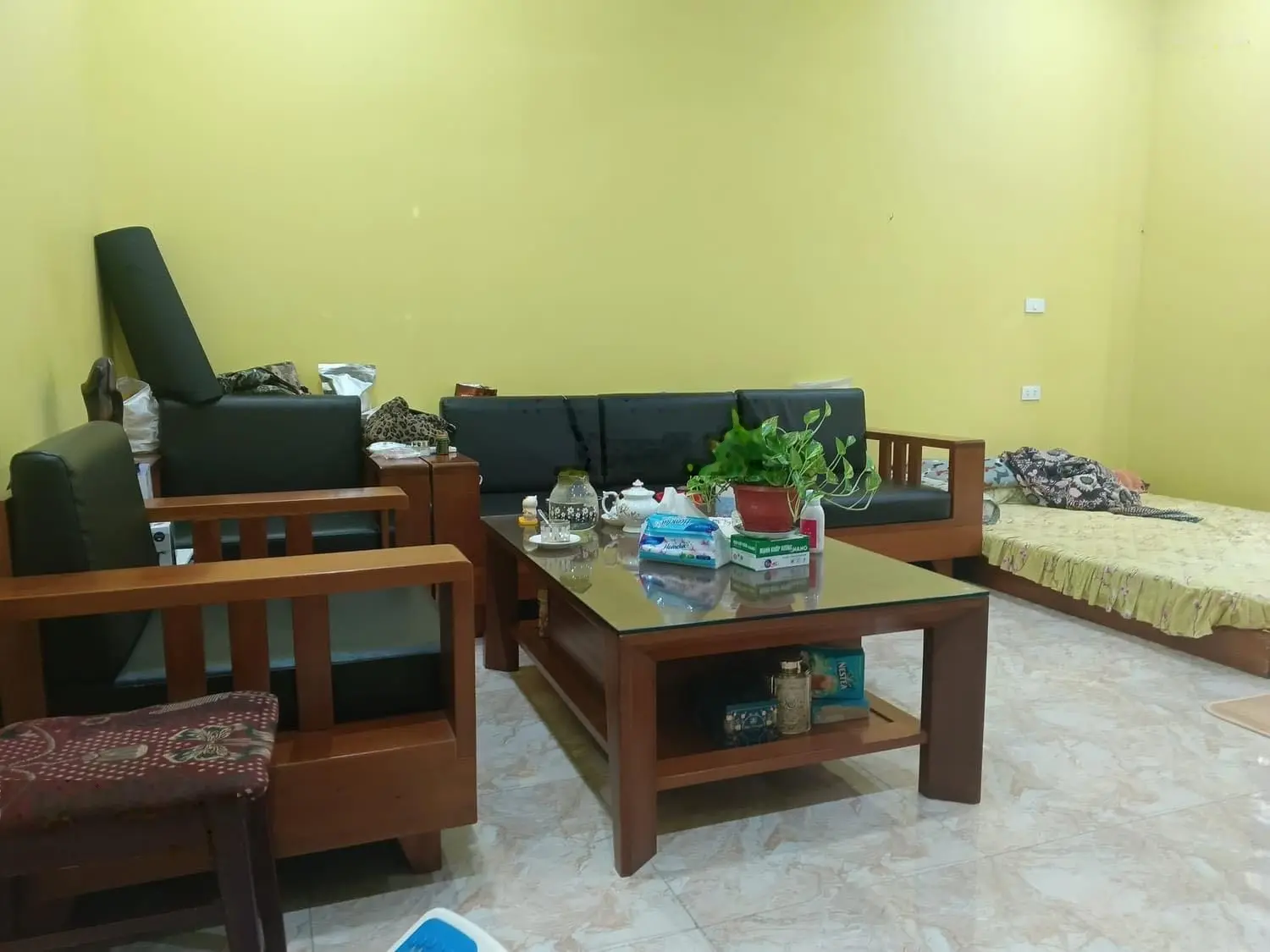 Bán nhà lô góc tại Kim Mã - Ngõ thông - full nội thất - giá nhỉnh 8 tỷ
