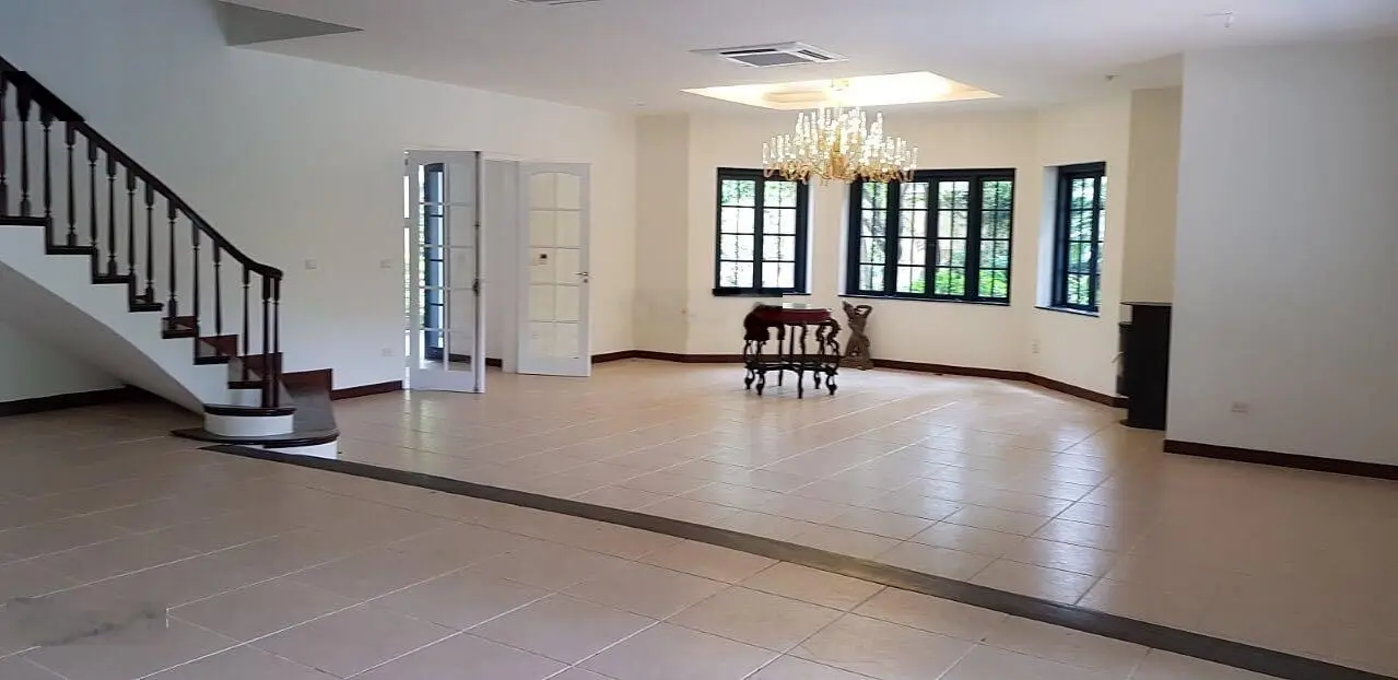 Bán căn biệt thự nhà vườn. 1400m2 full thổ cư