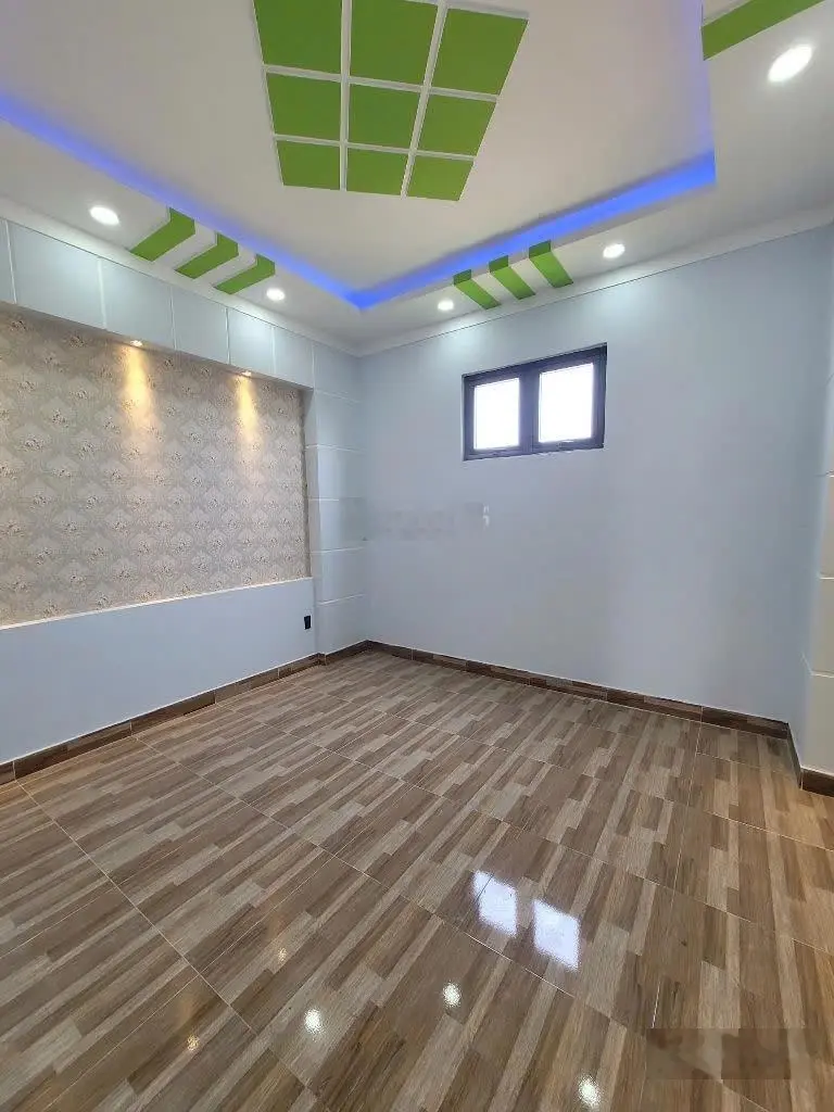 Nhà hoàn công gần làng đại học quốc gia HCM