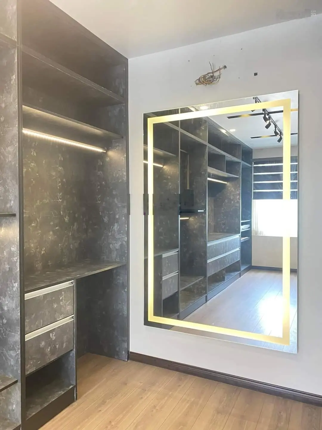 Bán biệt thự KDC Him Lam Quận 7. Cạnh LOTTER MART. DT 200m2 - 10m x 20m. 5 TẦNG.Nhỉnh 55 tỷ ,HIẾM