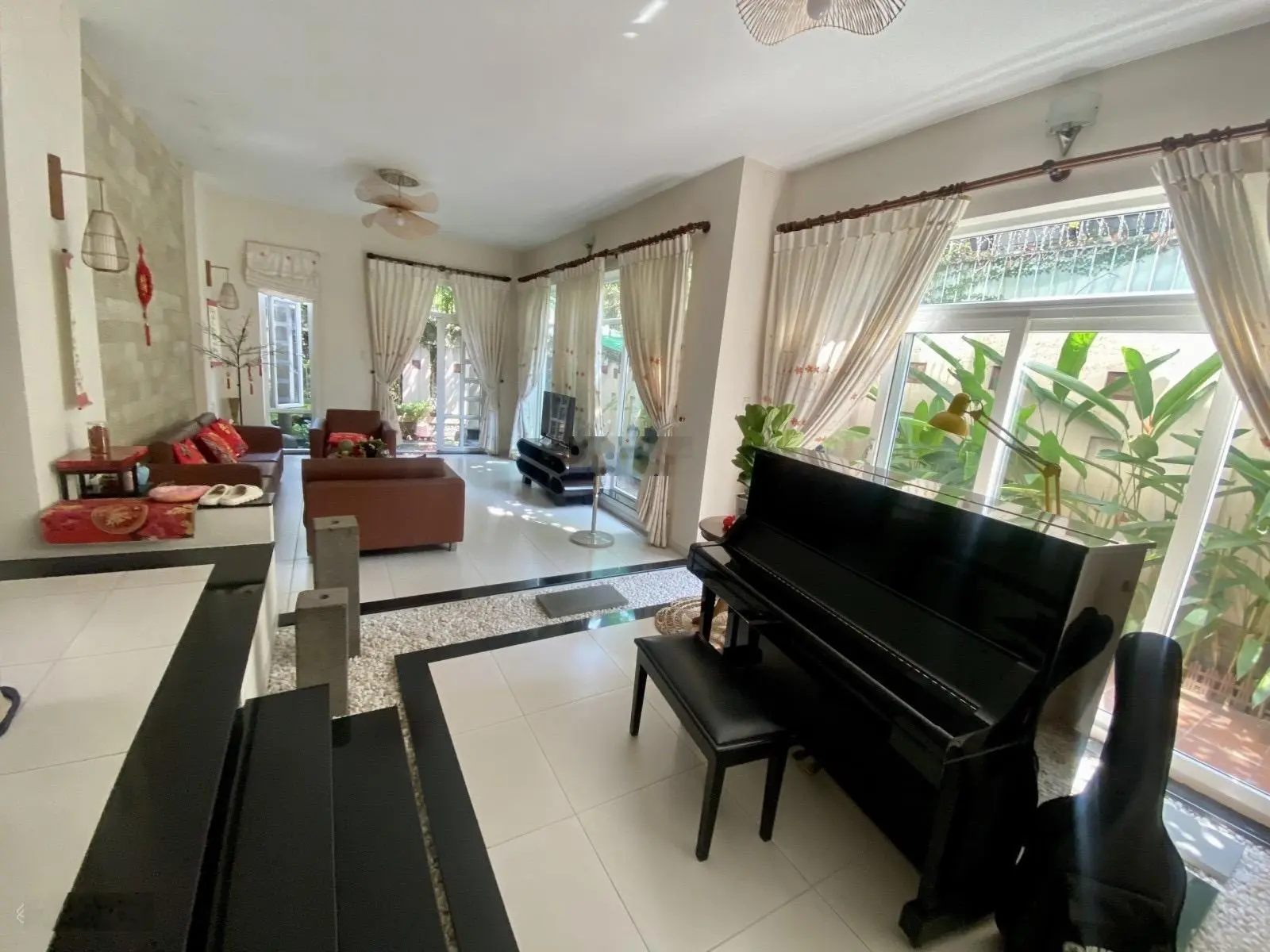 Biệt thự giáp Q6, khu Tên Lửa, Bình Tân, 190m2, 3 tầng. Nhỉnh 24 tỷ