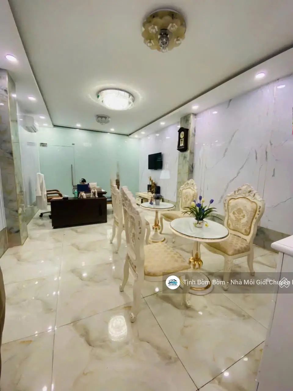 Nhà triệu đô: Mặt Tiền Cách Mạng Tháng Tám 110m, 7 tầng có thang máy, TT Q10 KD sầm uất 29.x tỷ