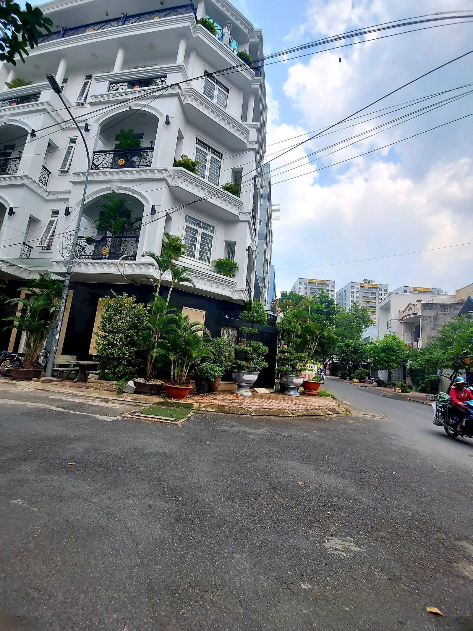Nhà phố 4 tầng, 4x16m hẻm 688 Lê Đức Thọ ngay khu dân cư đồng bộ cc Osimi, nhỉnh 8 tỷ