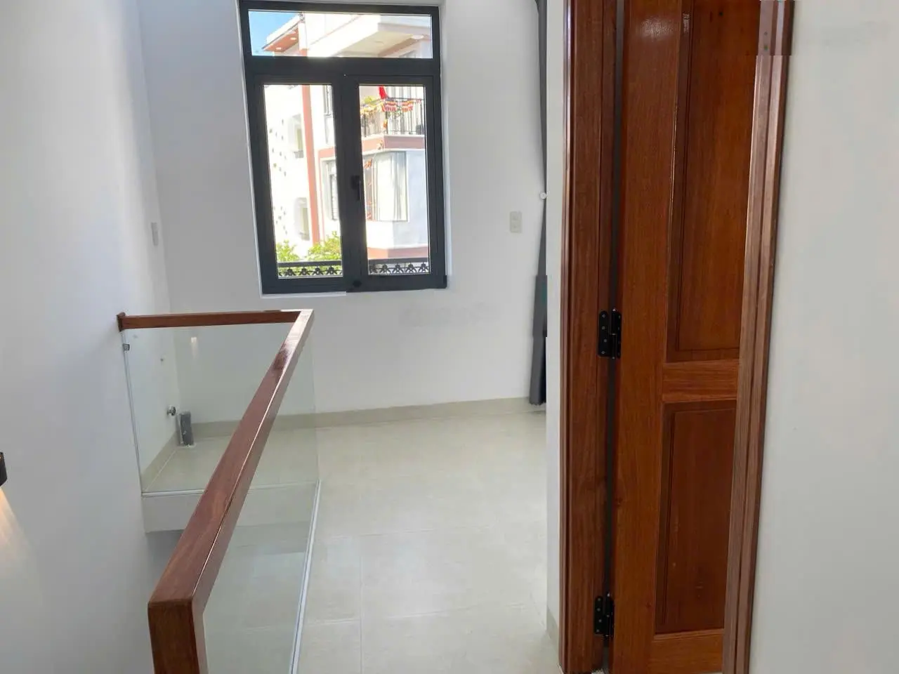 Gởi ae bán gúp 3 căn nhà mới đúc mới tinh mặt tiền đường mai an tiêm phường vĩnh phước hh 70tr/ căn