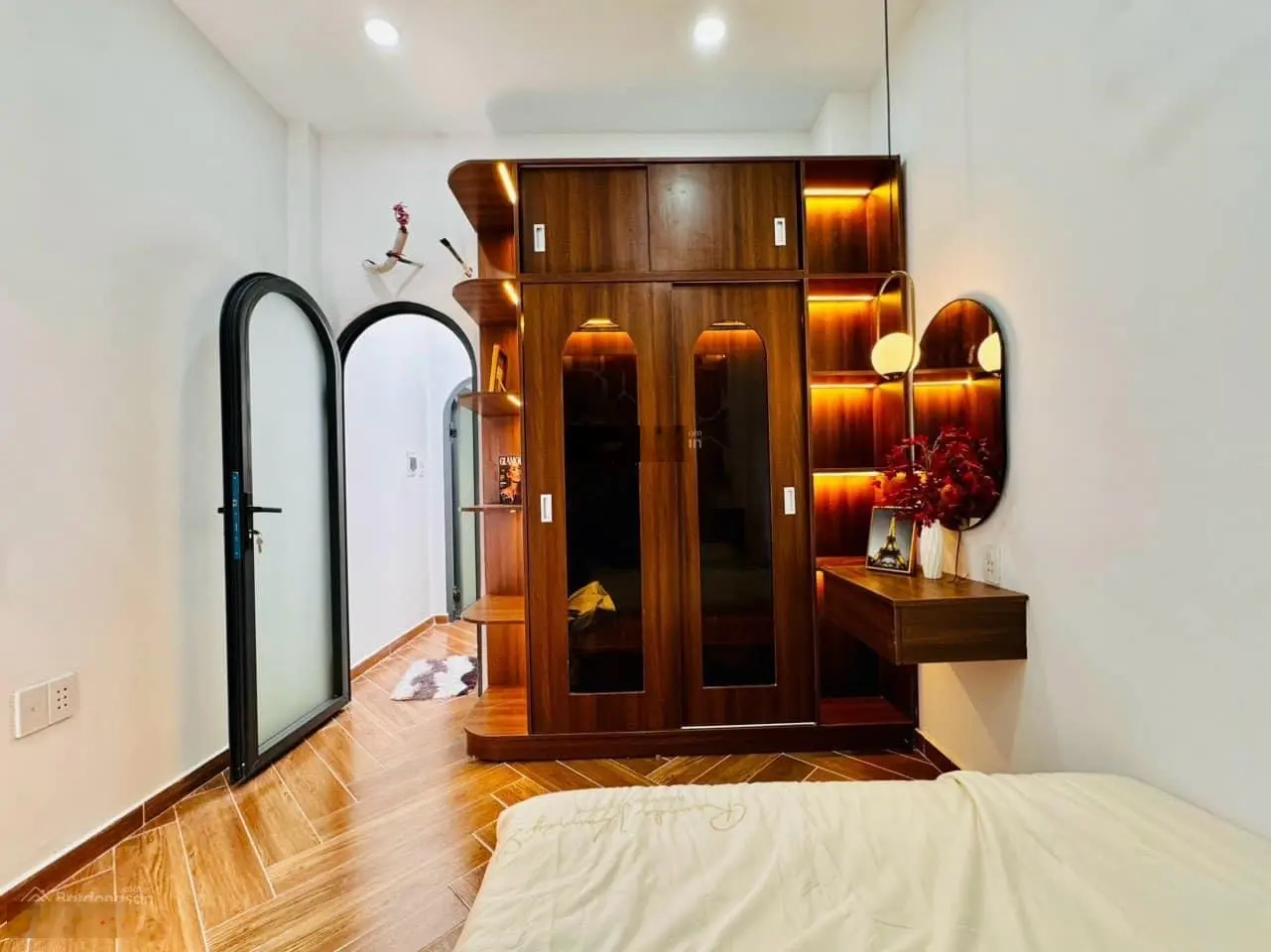 Đầu tư nhà bến xe An Sương tặng nội thất cho KH thiện chí với 60m2 phù hợp cho thuê