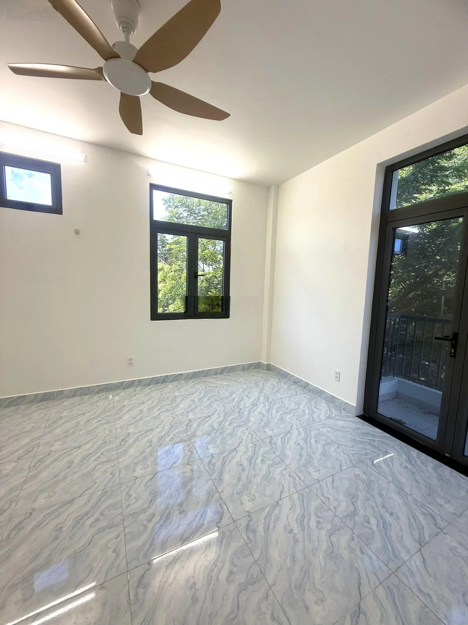 Căn góc 2 mặt tiền 4,58 tỷ rẻ - vị trí đẹp nhất khu Thắng Lợi Central Hill