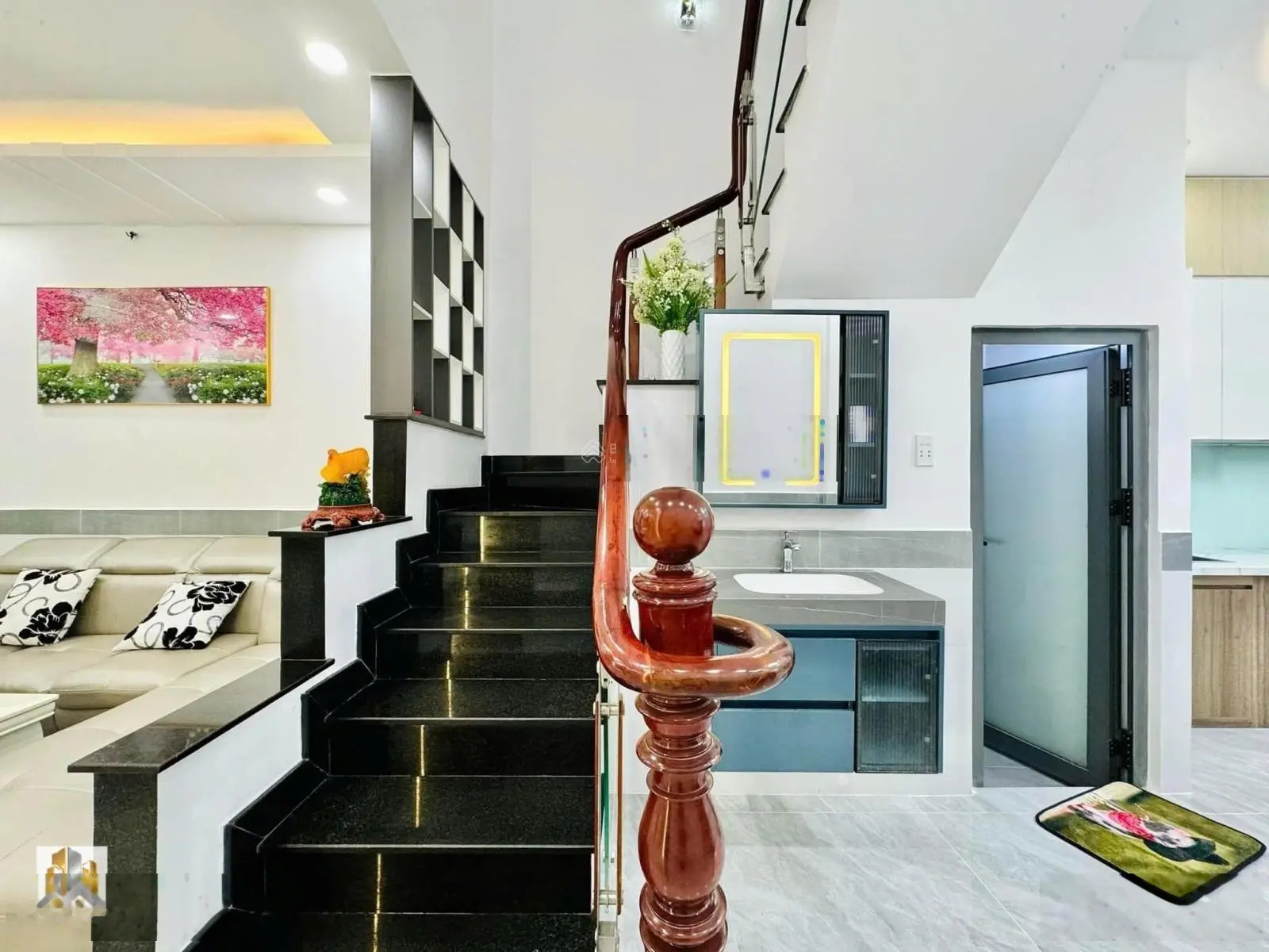 Kẹt tiền bán nhà Đường Lê Hồng Phong, Tân Đông Hiệp, Dĩ An, sổ riêng, 80m2, giá bán 640 triệu