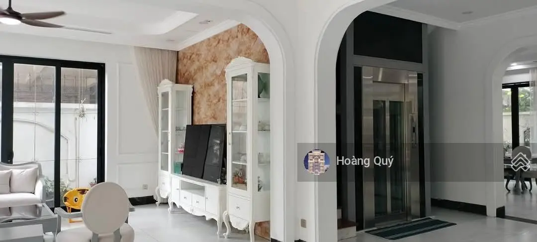 Bán gấp liền kề KĐT mới Hạ Đình 135m2 * 6 tầng thang máy, kinh doanh 10/10 hầm gara view chung cư